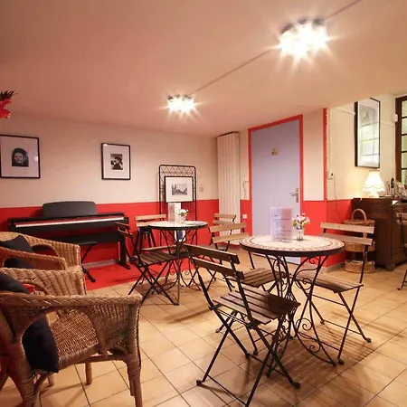 Sejour Litteraire En Suisse Normande Avec Wifi - Fr-1-497-93 * Segrie-Fontaine