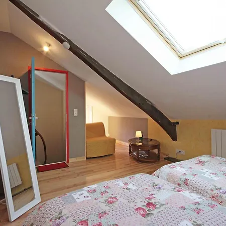 Sejour Litteraire En Suisse Normande Avec Wifi - Fr-1-497-93 Apartment *