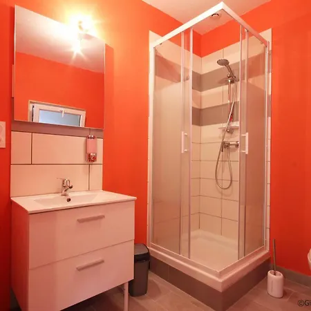 Apartment Sejour Litteraire En Suisse Normande Avec Wifi - Fr-1-497-93 *