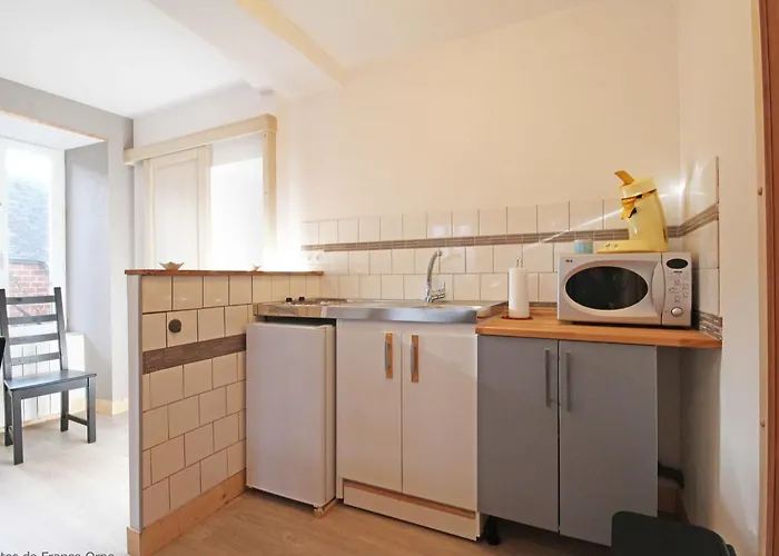 Sejour Litteraire En Suisse Normande Avec Wifi - Fr-1-497-93 דירה Segrie-Fontaine